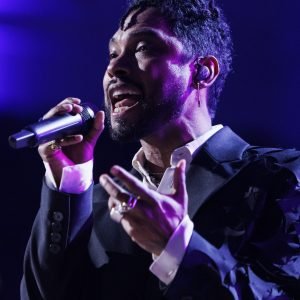 Miguel performs "You Are" at the Gershwin Prize for Popular Song concert honoring Lionel Richie at DAR Constitution Hall in Washington, D.C., March 9, 2022. Photo by Shawn Miller/Library of Congress.
Note: Privacy and publicity rights for individuals depicted may apply.