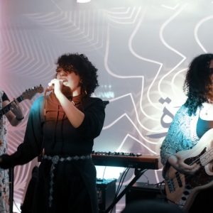 All ladies Arabic english bands 4