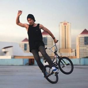 BMX & Breakdance Show1