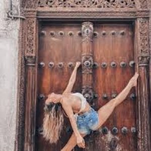 Beautiful Female AerialistGround Acrobat1
