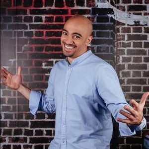 Bilingual Comedian Dubai3