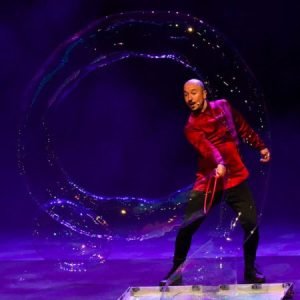 Bubble Performer Spain Image1
