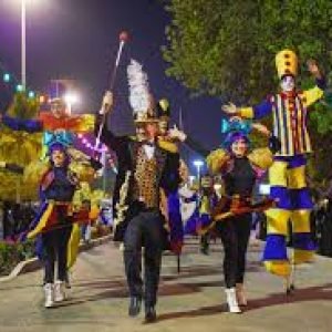 Delight Circus Parade1