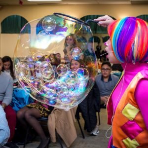Female Bubble Artist3