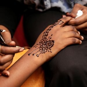 Henna Artist UAE3