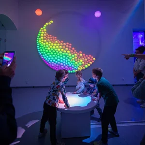 Interactive Wall Video Mapping2
