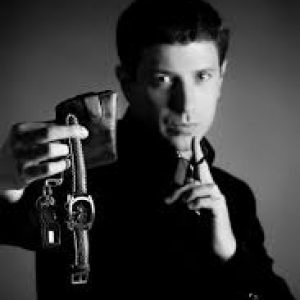 Magician & Mind Reader Dubai2