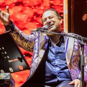 Singing Host Dubai3
