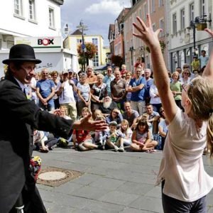 Street and Roaming Magician 6