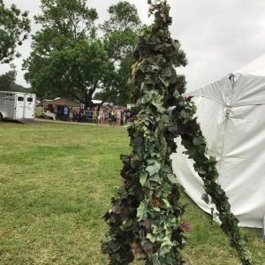 Tree Stilt Walkers3