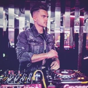 Versatile DJ Dubai2