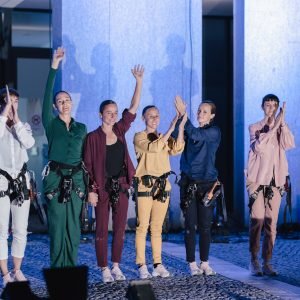 Vertical Dance Building Walkers3