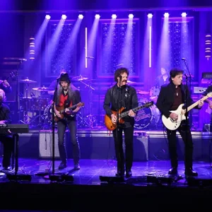 doobie-brothers-tonight-show-fallon-aug-2015-billboard-650