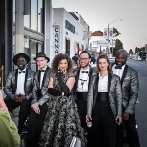 female-led-jazz-twist-band-uae2