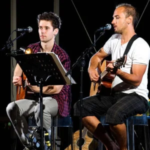 singer-guitarist-3-1024x1024